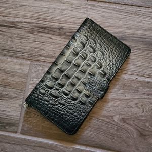 Brahmin travel umbra wallet 